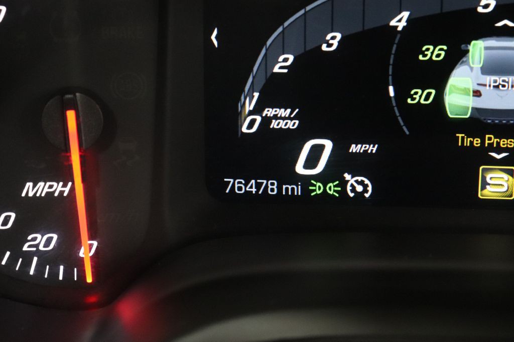 2015 Chevrolet Corvette Image 27