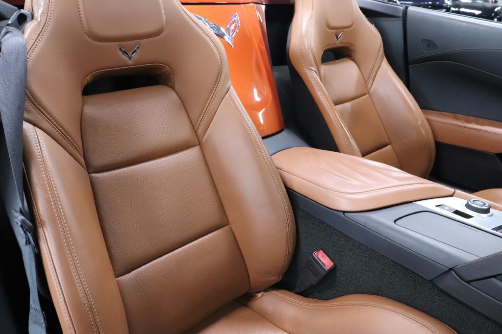 2015 Chevrolet Corvette Image 31