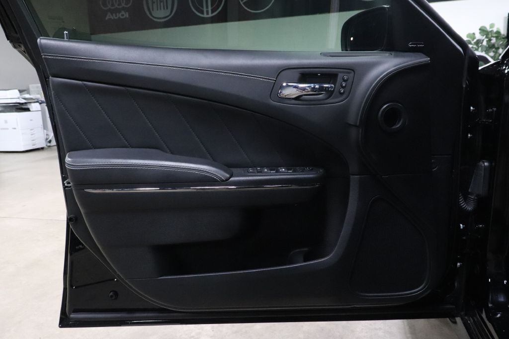2020 Dodge Charger Image 9