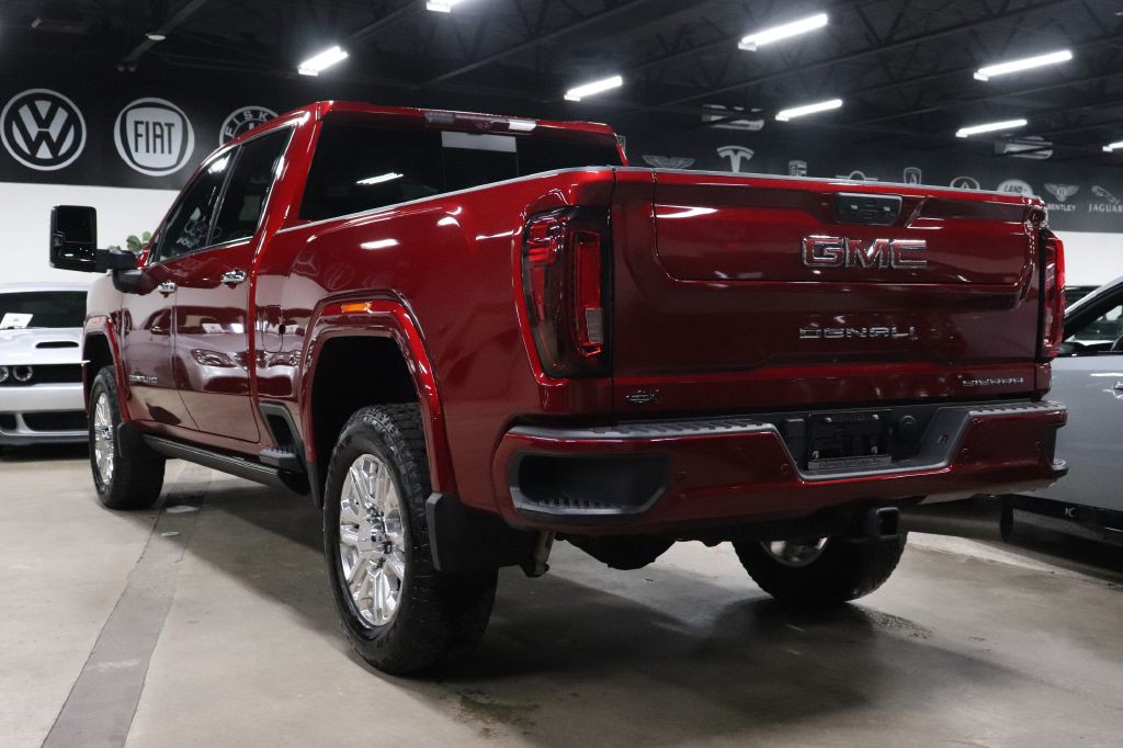 2023 GMC Sierra Image 3