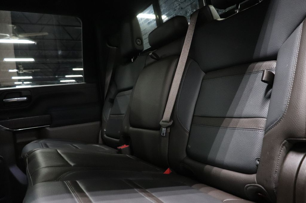 2023 GMC Sierra Image 17