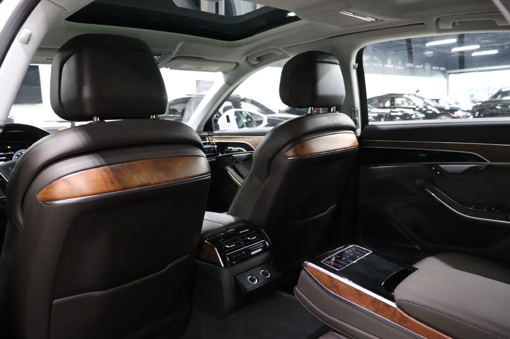 2019 Audi A8 Image 17