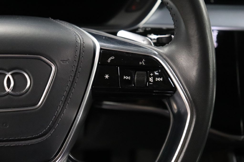 2019 Audi A8 Image 31