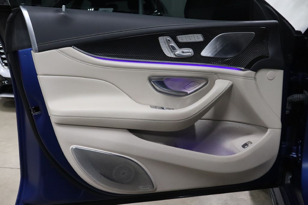 2022 Mercedes-Benz AMG GT Image 9