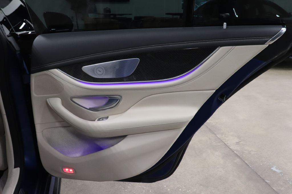 2022 Mercedes-Benz AMG GT Image 21