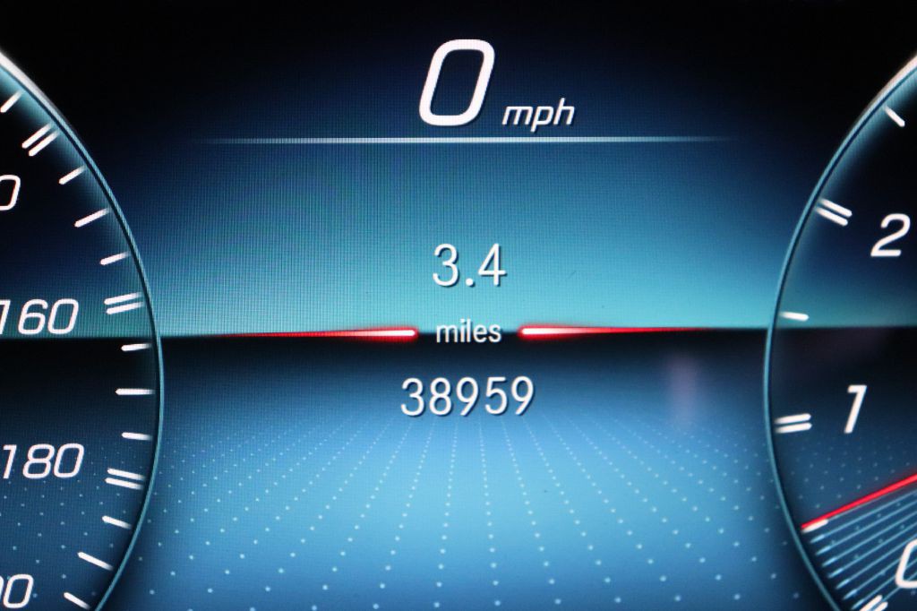 2022 Mercedes-Benz AMG GT Image 40