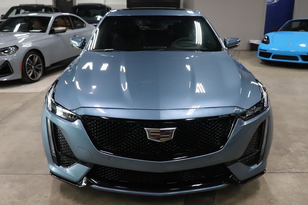 2024 Cadillac Ct5-v Image 8