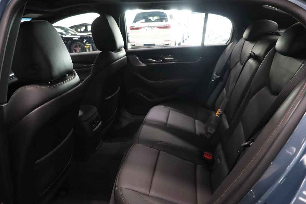 2024 Cadillac Ct5-v Image 15