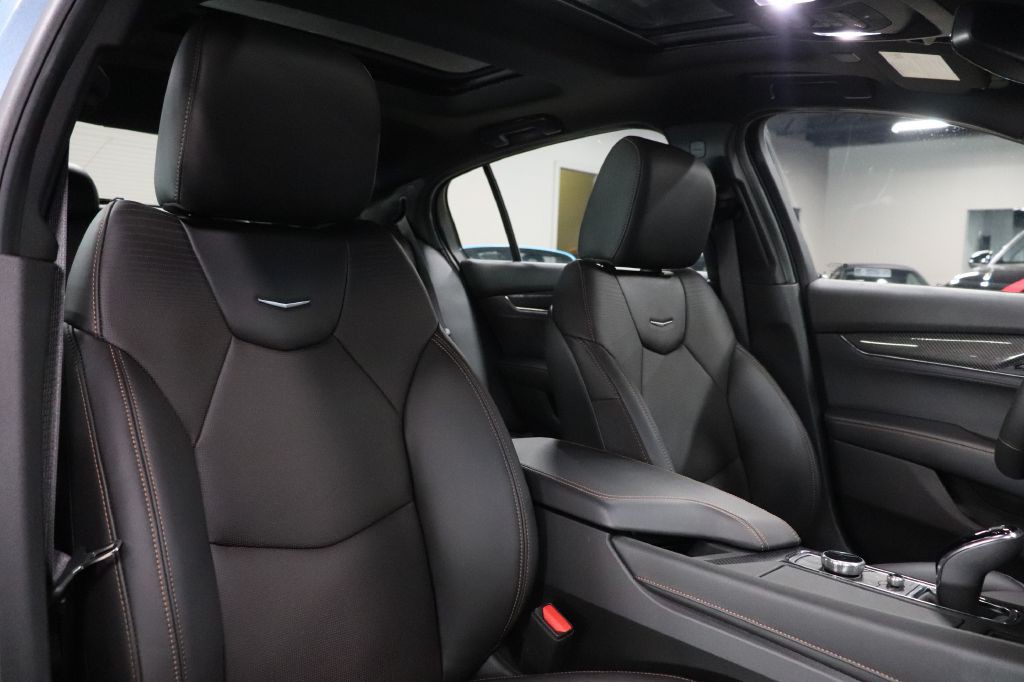 2024 Cadillac Ct5-v Image 25