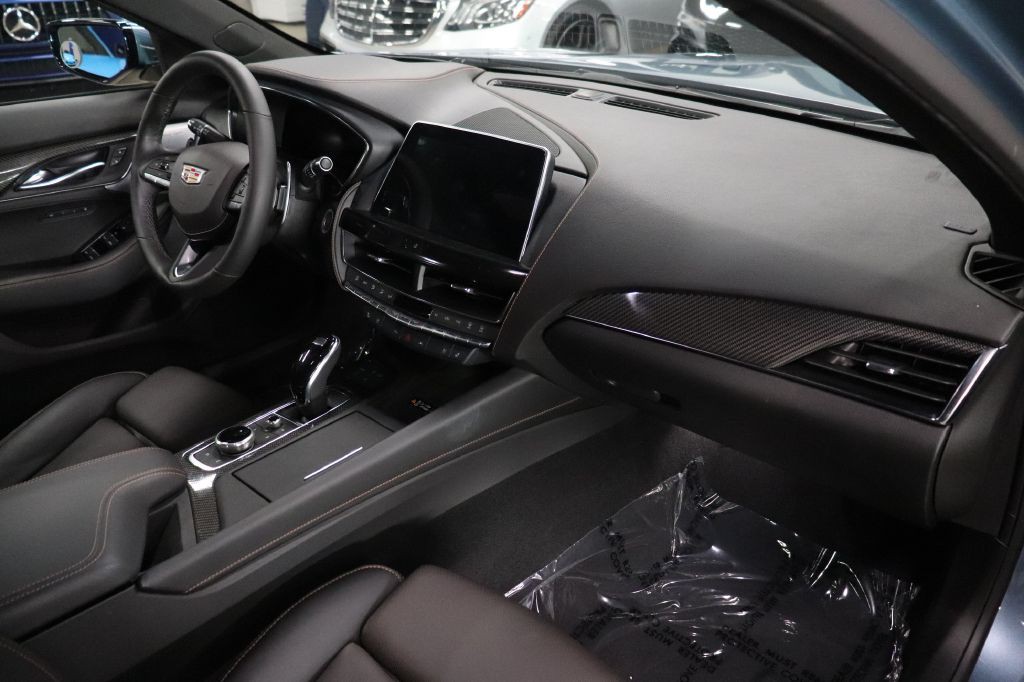 2024 Cadillac Ct5-v Image 26