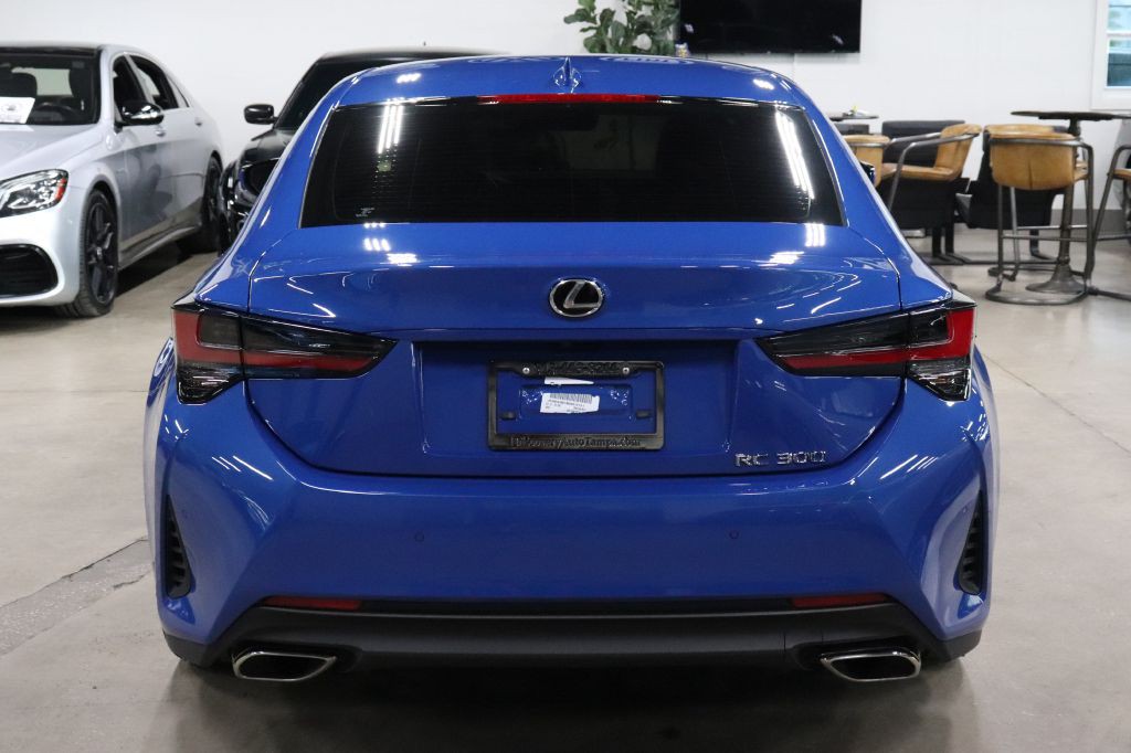 2022 Lexus RC Image 4