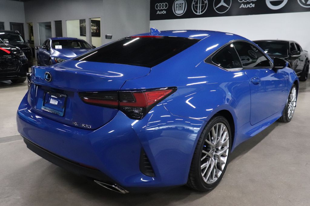 2022 Lexus RC Image 5
