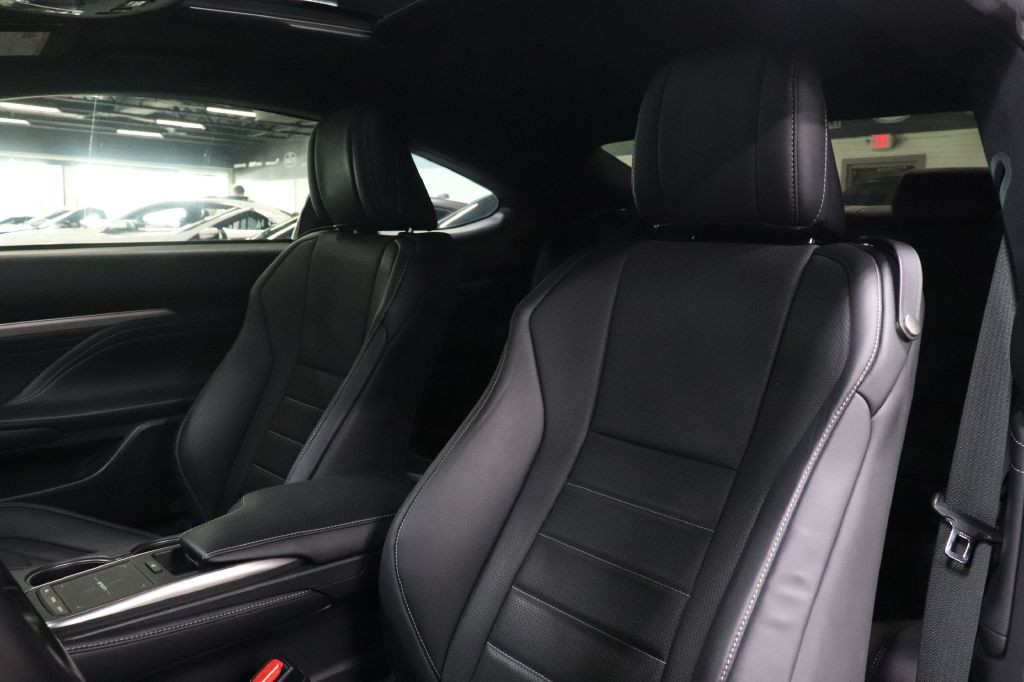 2022 Lexus RC Image 11