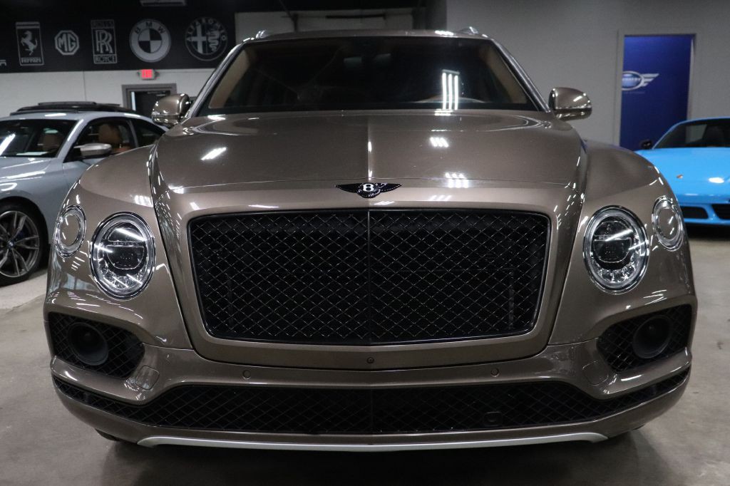 2017 Bentley Bentayga Image 8