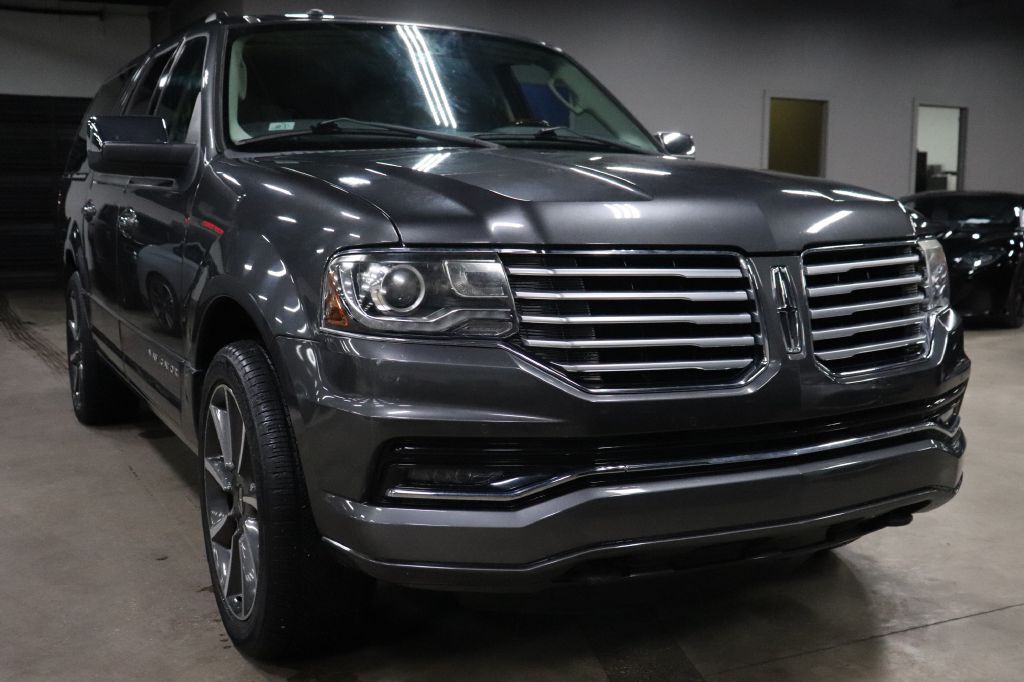 2017 Lincoln Navigator Image 7