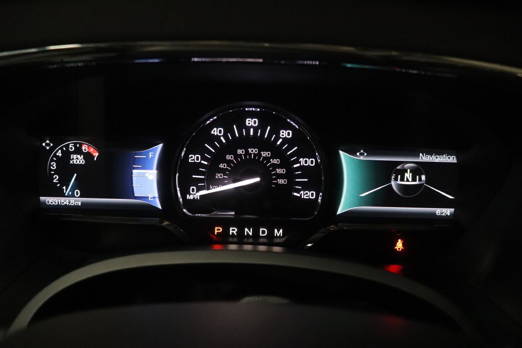 2017 Lincoln Navigator Image 15