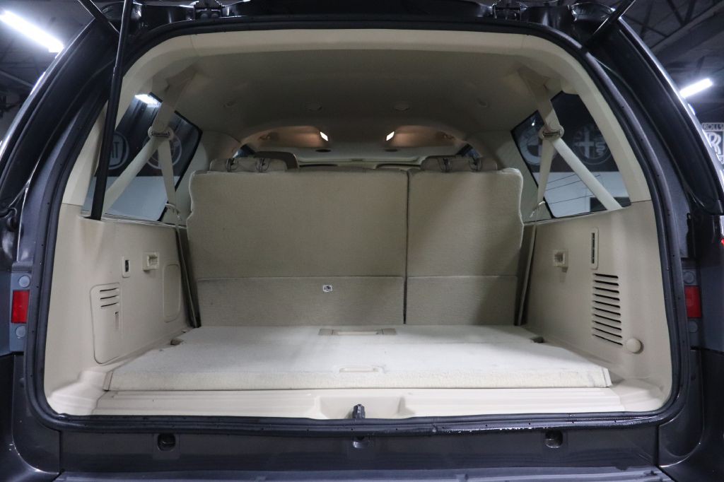 2017 Lincoln Navigator Image 20