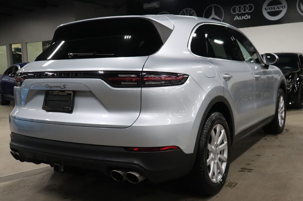 2019 Porsche Cayenne Image 5