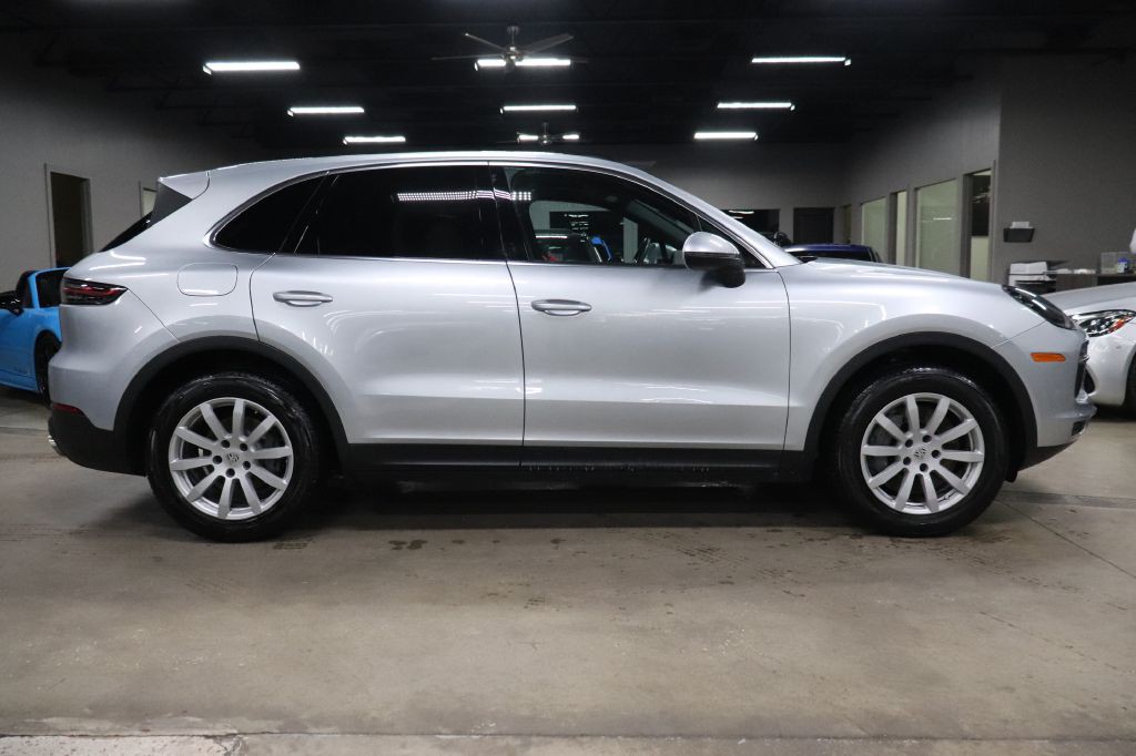 2019 Porsche Cayenne Image 6