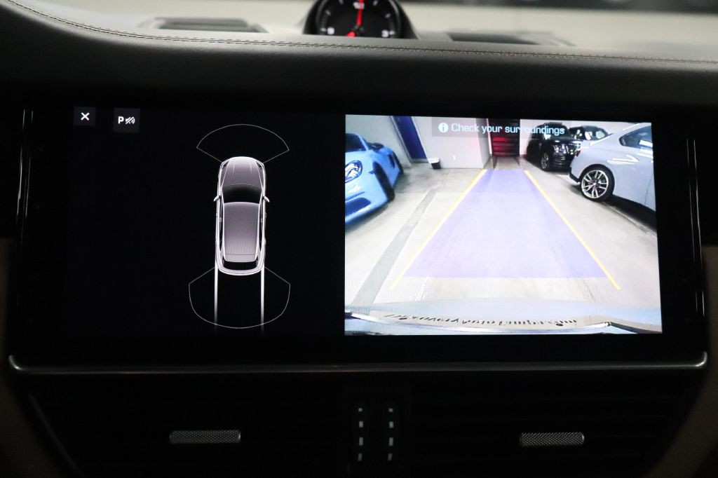 2019 Porsche Cayenne Image 14