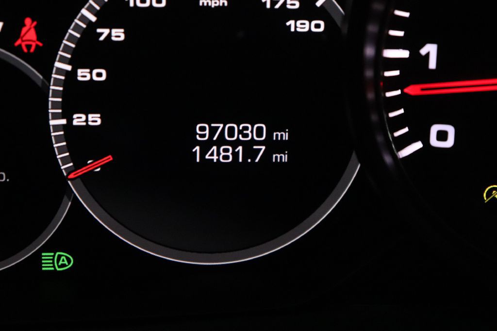 2019 Porsche Cayenne Image 16