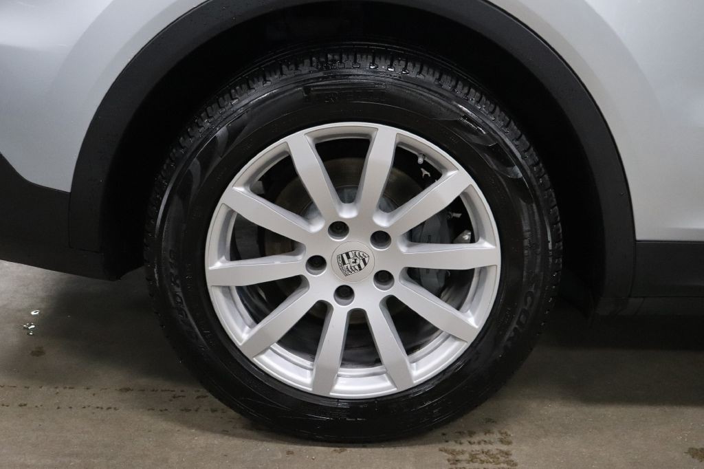 2019 Porsche Cayenne Image 28