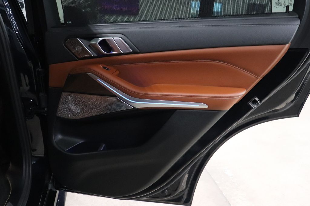 2023 BMW X5 Image 18