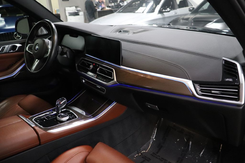 2023 BMW X5 Image 25