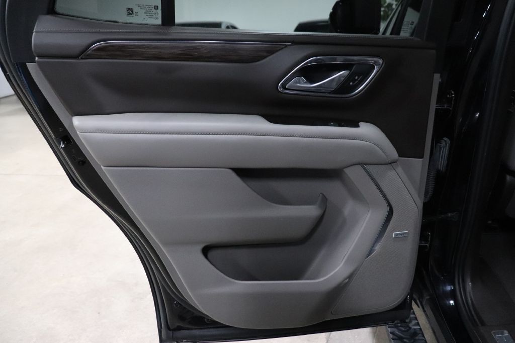 2023 Chevrolet Tahoe Image 12