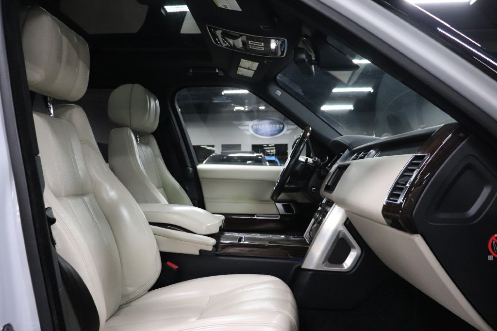 2016 Land Rover Range Rover Image 23
