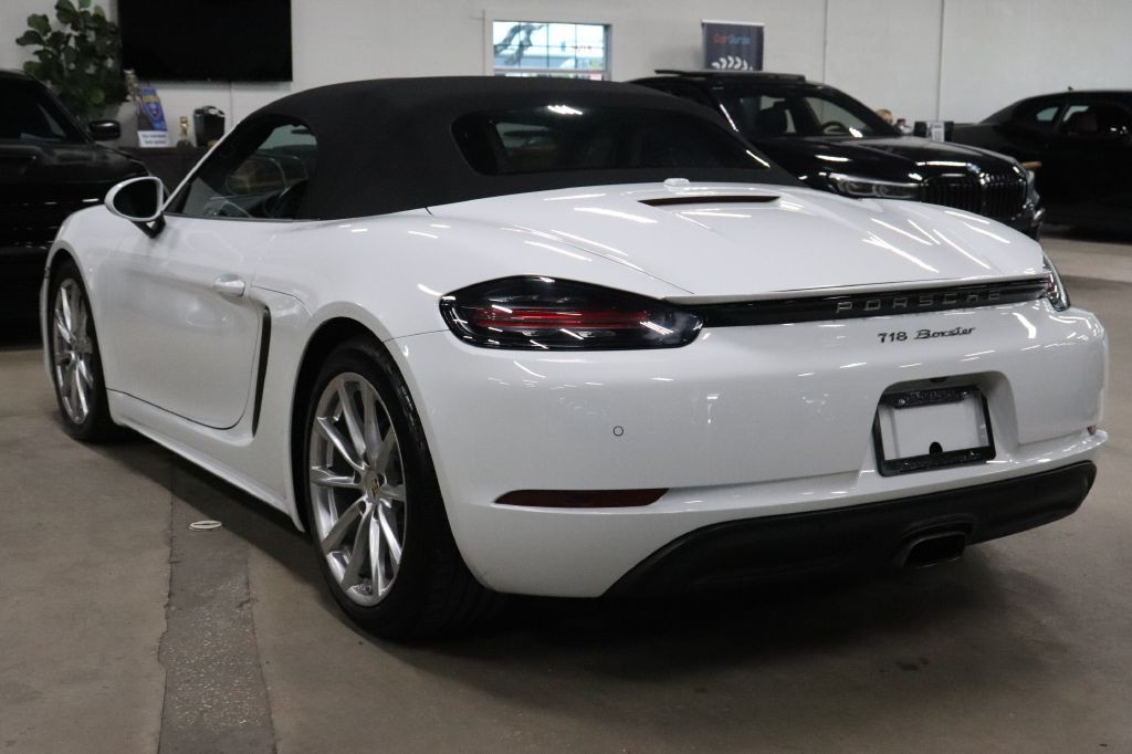 2019 Porsche Boxster Image 5