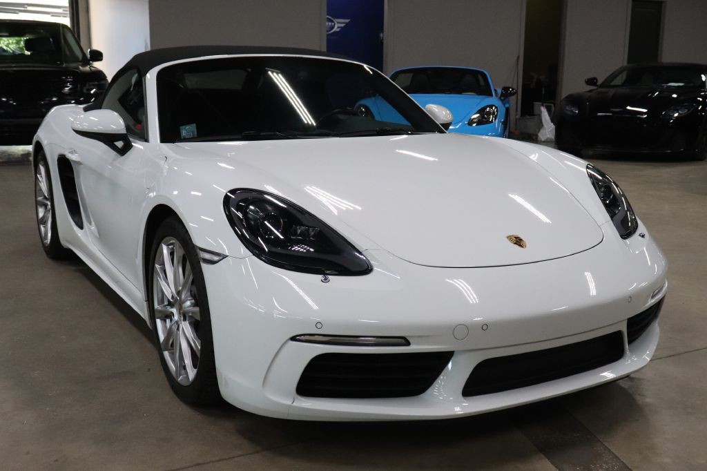 2019 Porsche Boxster Image 13
