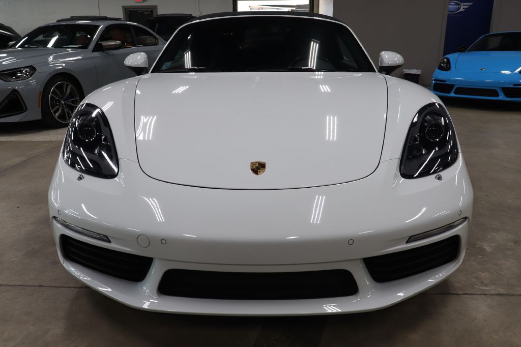 2019 Porsche Boxster Image 15