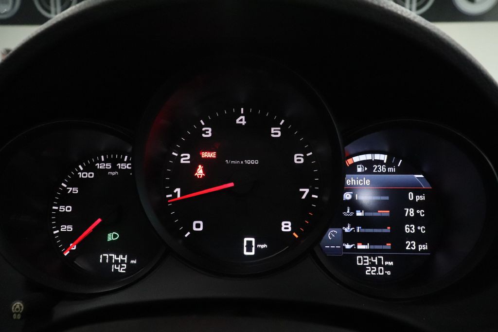 2019 Porsche Boxster Image 25