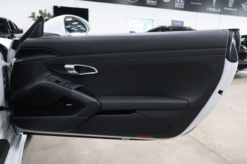 2019 Porsche Boxster Image 30