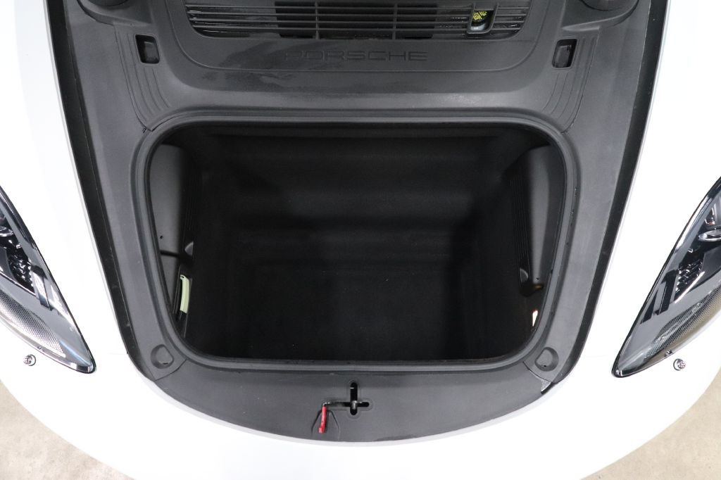 2019 Porsche Boxster Image 34