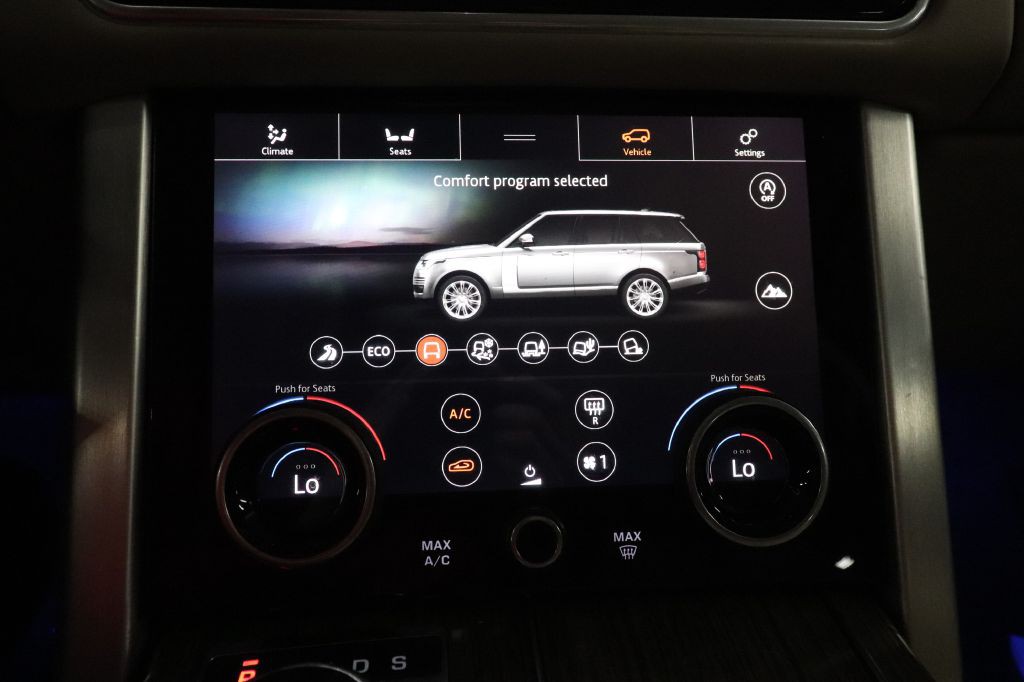 2019 Land Rover Range Rover Image 18