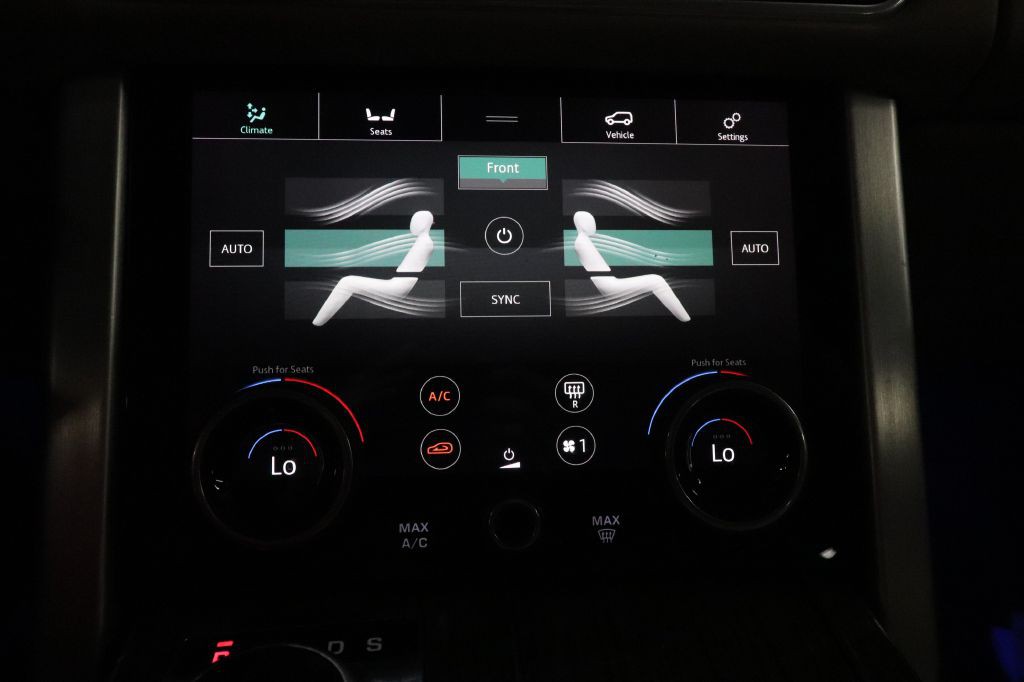 2019 Land Rover Range Rover Image 19