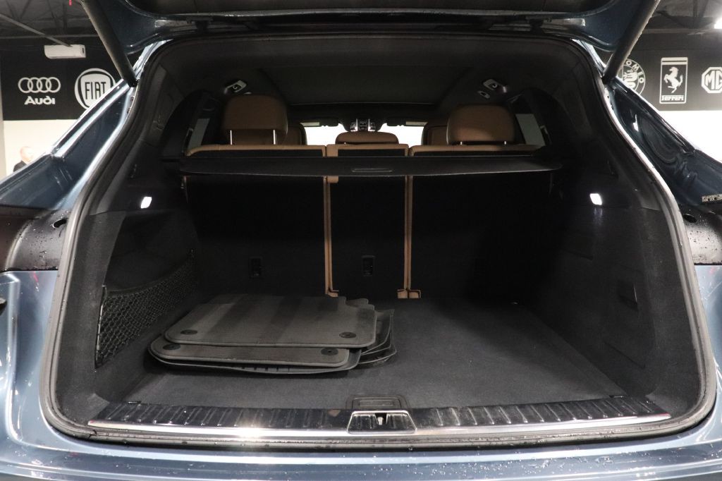 2019 Porsche Cayenne Image 19