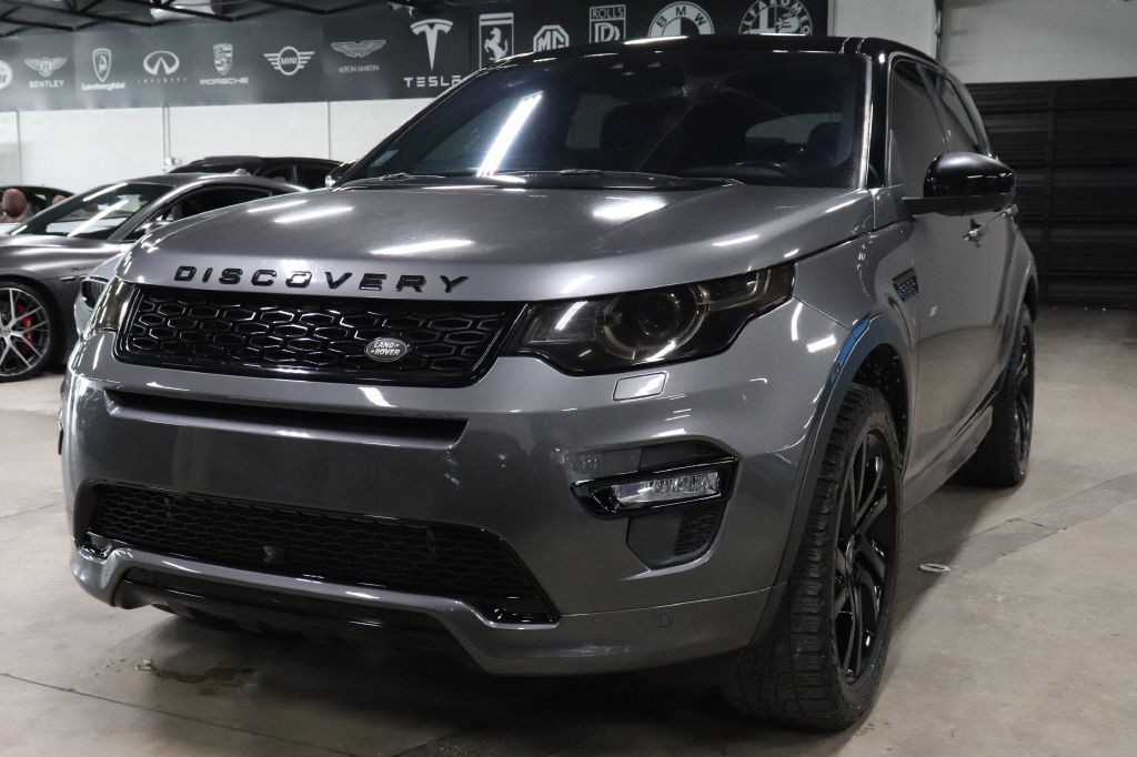 2017 Land Rover Discovery Sport Image 1