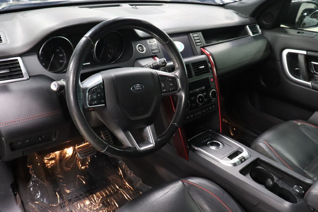 2017 Land Rover Discovery Sport Image 10