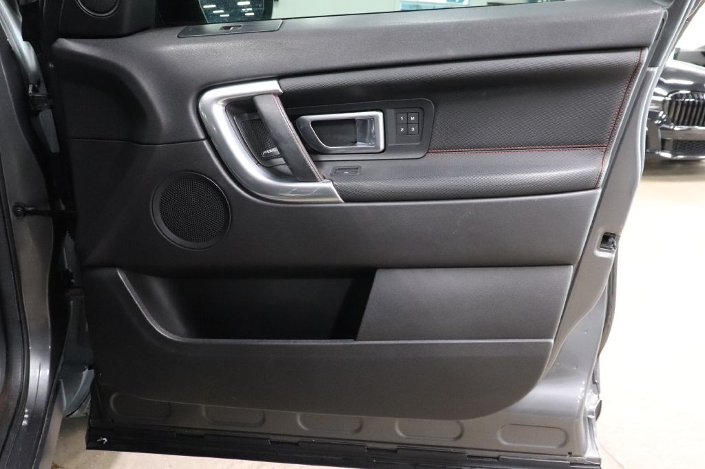 2017 Land Rover Discovery Sport Image 22