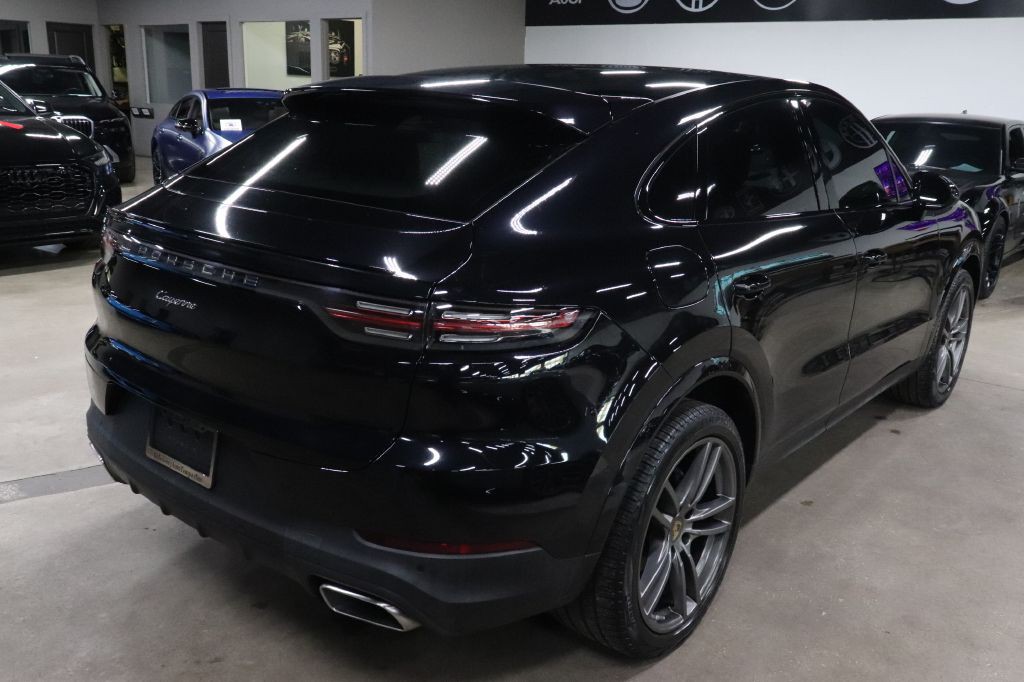 2022 Porsche Cayenne Image 5