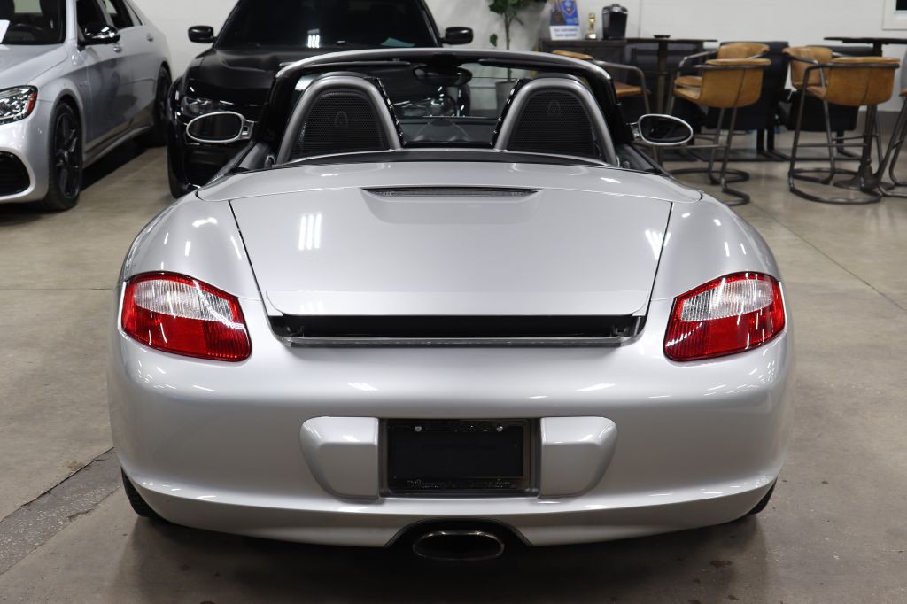 2005 Porsche Boxster Image 8