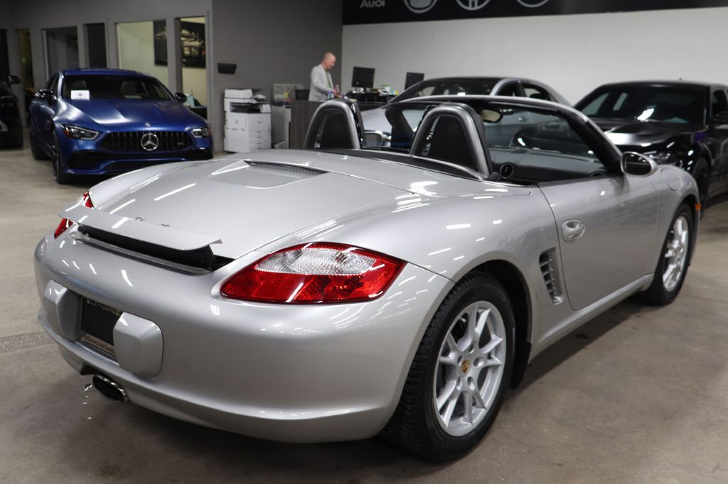 2005 Porsche Boxster Image 10