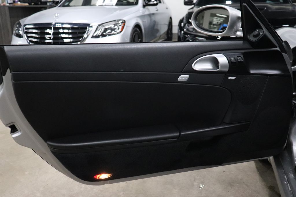 2005 Porsche Boxster Image 16