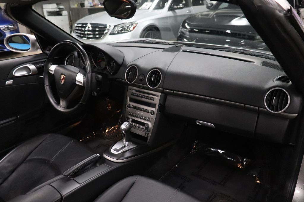 2005 Porsche Boxster Image 24