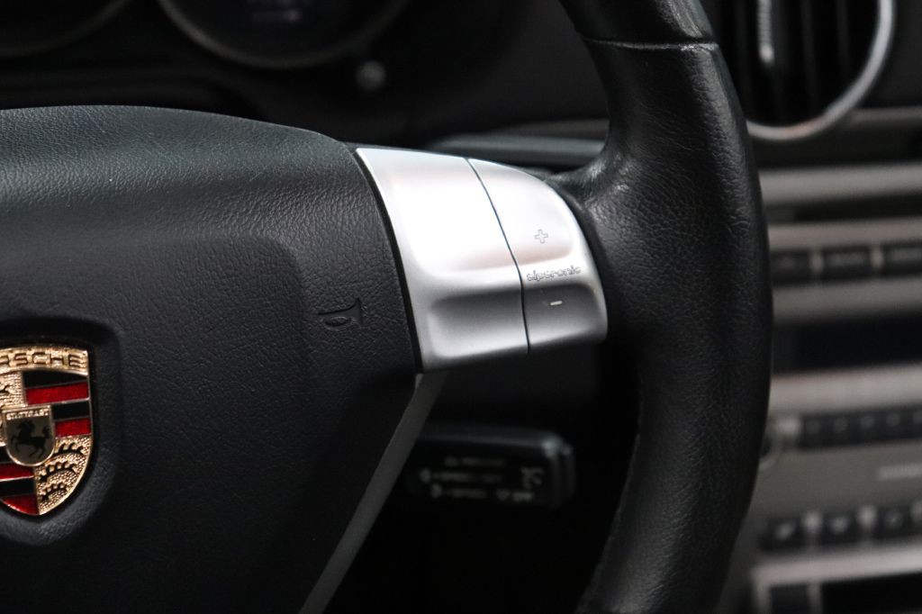 2005 Porsche Boxster Image 28