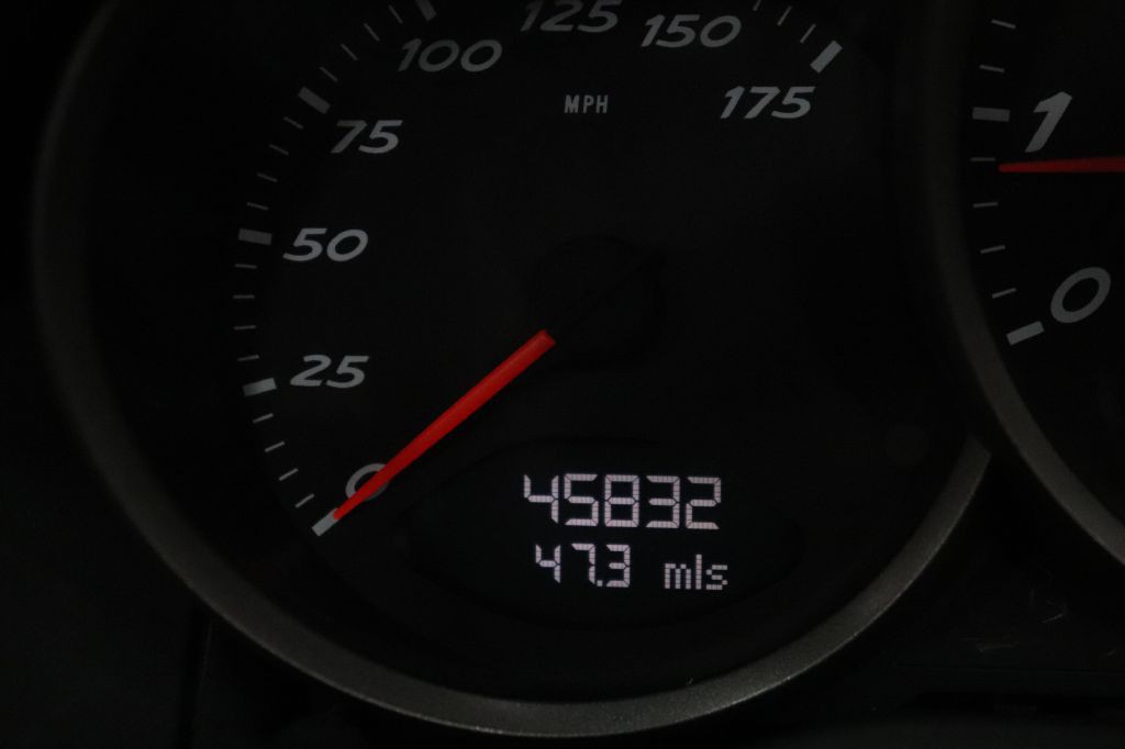 2005 Porsche Boxster Image 33