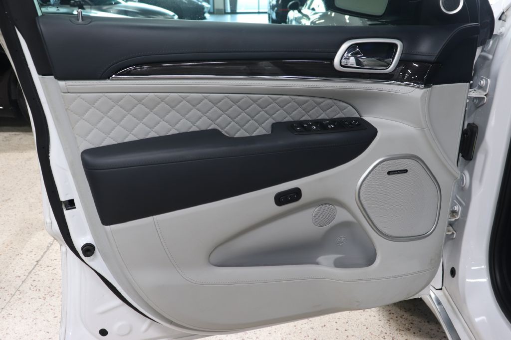 2021 Jeep Grand Cherokee Image 9